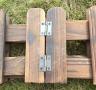 woodenroundgardenfence01
